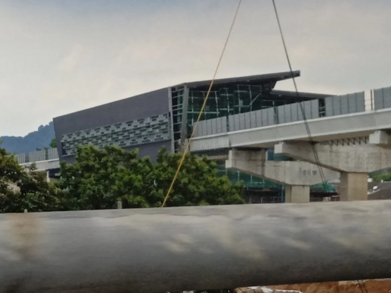 天眼 SkyVision 本地部署，压降施工现场安全帽/反光衣漏检率